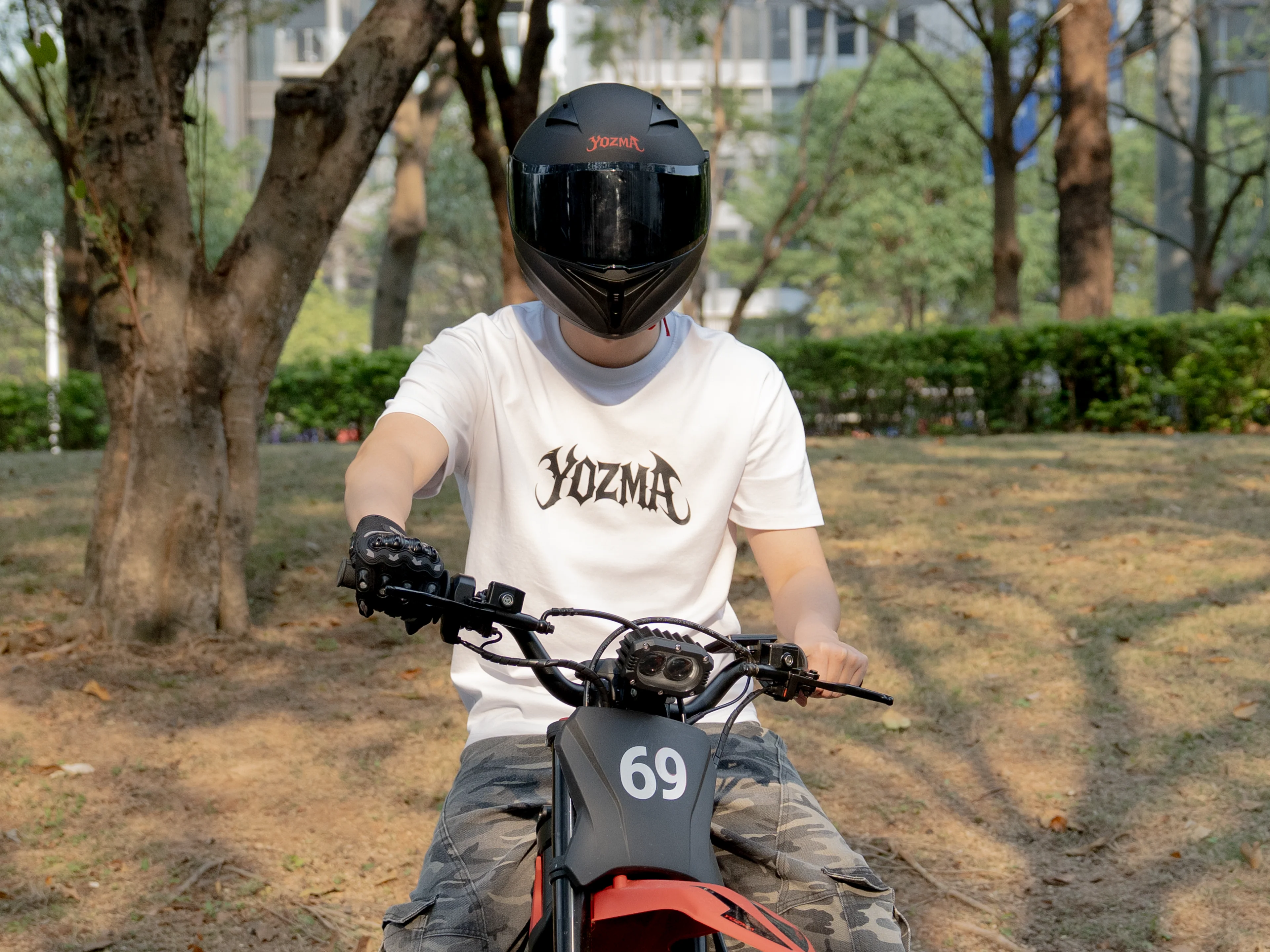Yozma Dirt Bike Helmet - Image 2